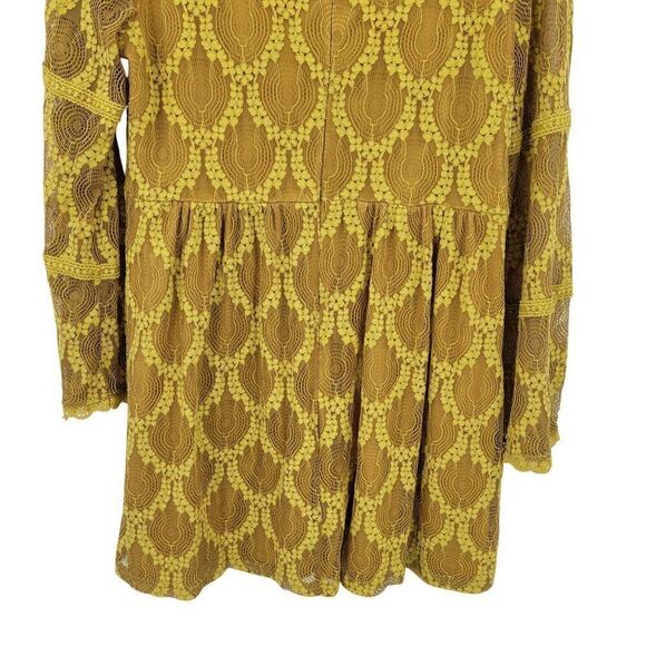 Xhilaration  Mustard Yellow Lace Bell Sleeve Dress L Tea Length Retro 70s Hippie - Picture 9 of 10